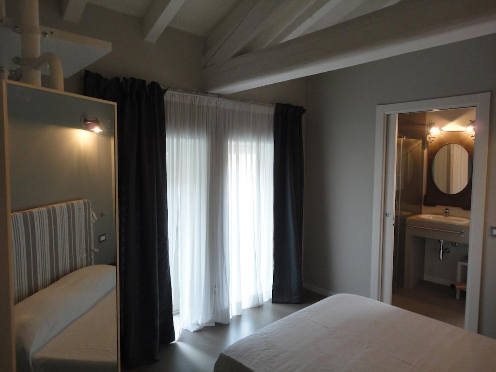 Corte Merighi Charming Rooms Verona Zimmer foto