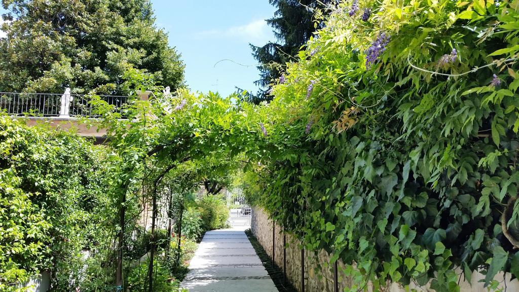 Corte Merighi Charming Rooms Verona Exterior foto